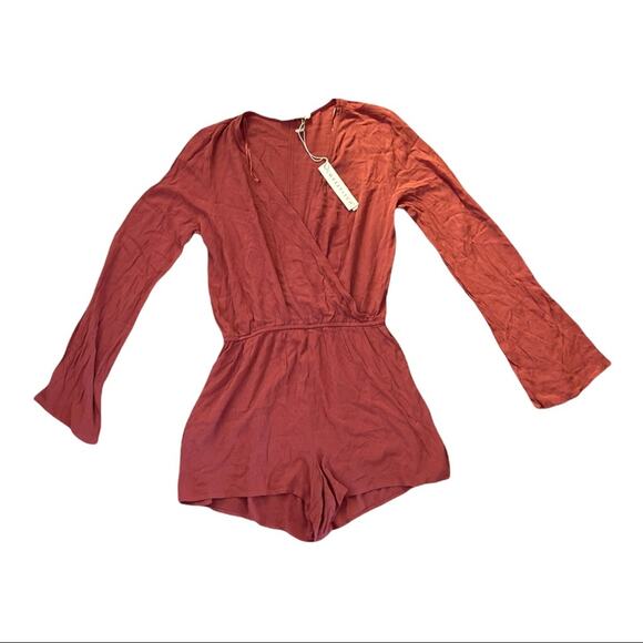 Love Stitch Long Sleeve Shorts Romper Size Medium - Picture 2 of 4